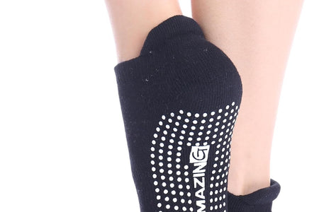 Yoga Socks for Women Non-Slip W/ Grips, Ideal for Pilates, Pure Barre, Maternity, Barefoot Workout, Dance